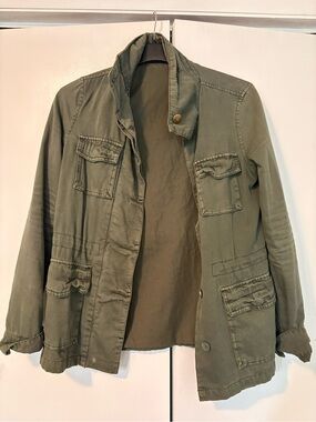 Women’s Utility Field Jacket in Olive Green